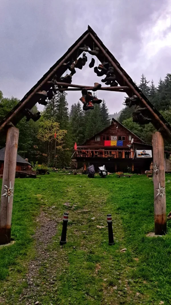 Drumetie Buila - Vânturarița | Cabana Cheia | Curmătura Oale - Image 9