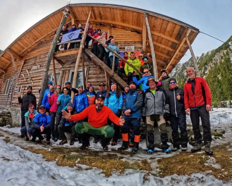 drumetie-vf-papusa-cabana-gentiana-2026